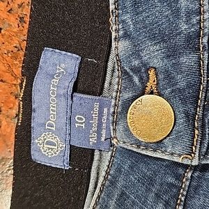 DEMOCRACY "Ab"solution dark wash, size 10, jeans short